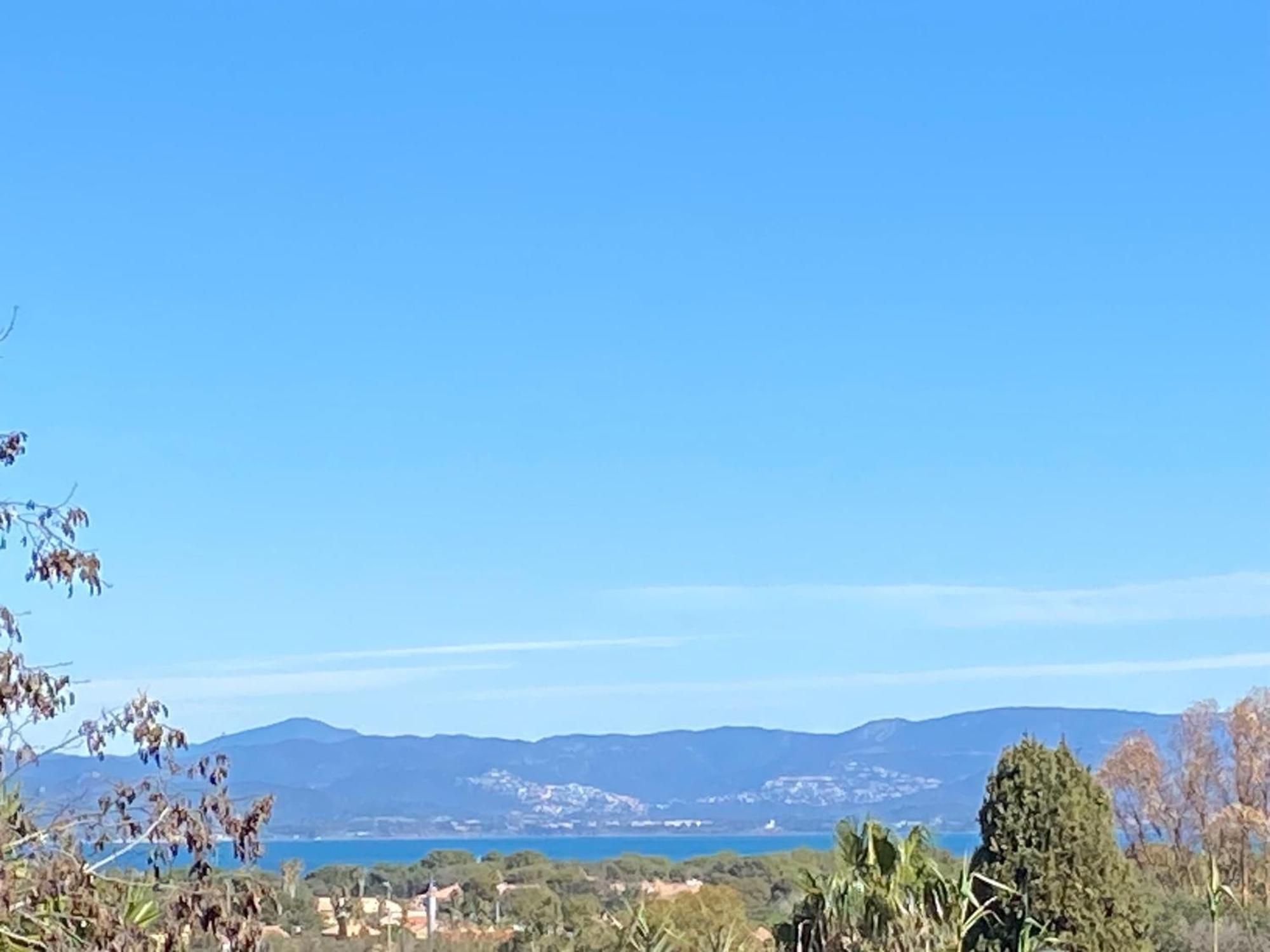 Giens - A Pied -9 Couchages Villa *