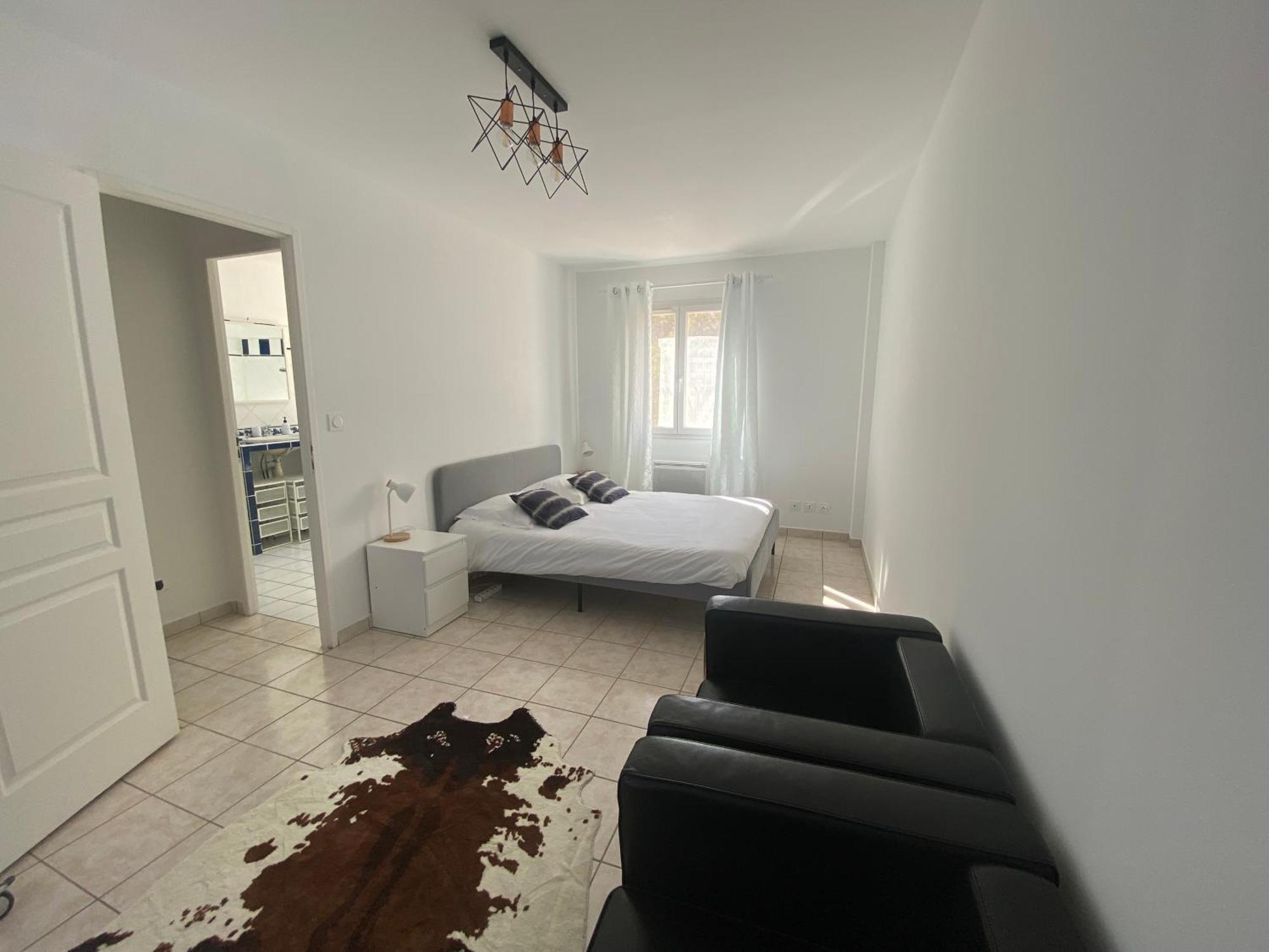 Villa Giens - A Pied -9 Couchages